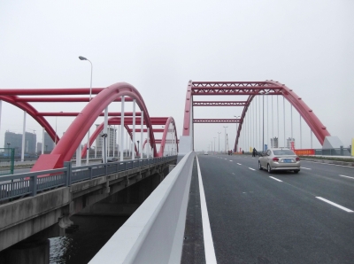 江揚大橋新橋左側(cè)建成通車。姜傳剛 攝