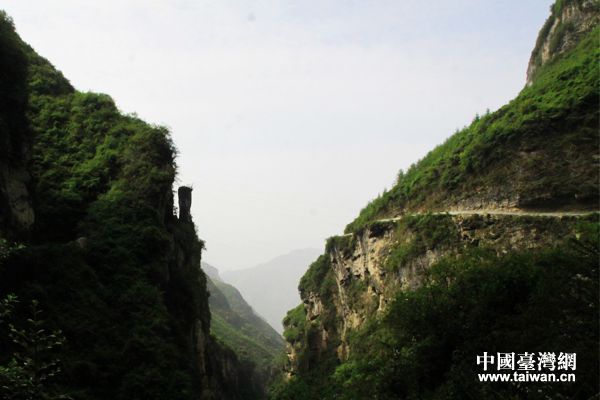 樂(lè)西公路上最艱巨的工程之一蓑衣嶺。（中國(guó)臺(tái)灣網(wǎng) 宣玲玲 攝 ）
